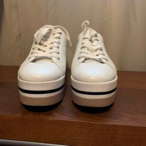 Steve Madden Women's Alley Sneaker